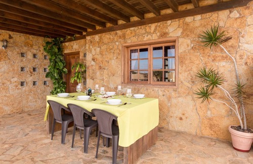 La Ampuyenta House | 120 m² Finca ∙ 3 bedrooms ∙ 6 guests