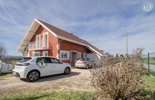 Rochefort House | 120 m² Gîte ∙ 3 bedrooms ∙ 6 guests