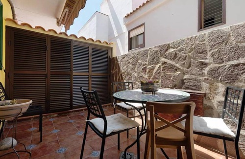 Alcala House | 120 m² House ∙ 4 bedrooms ∙ 7 guests