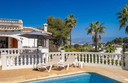 El Tosalet Villa | 120 m² Villa ∙ 3 bedrooms ∙ 6 guests