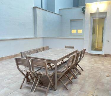 Port de Sagunt House | 130 m² House ∙ 3 bedrooms ∙ 12 guests