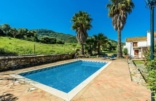 El Colmenar House | 140 m² House ∙ 3 bedrooms ∙ 8 guests