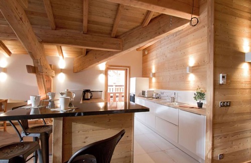 Huez-en-Oisans Villa | 145 m² Villa ∙ 4 bedrooms ∙ 8 guests