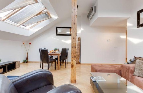 Josefov Apartment | 150 m² Apartment ∙ 3 bedrooms ∙ 6 guests