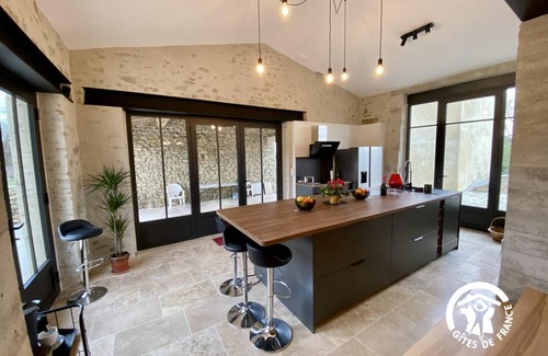 Caux-et-Sauzens House | 150 m² Gîte ∙ 3 bedrooms ∙ 6 guests