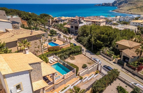 Cala Mesquida Other | 160 m² Accommodation ∙ 4 bedrooms ∙ 8 guests