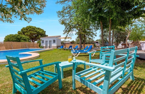 Marchena House | 165 m² House ∙ 4 bedrooms ∙ 8 guests