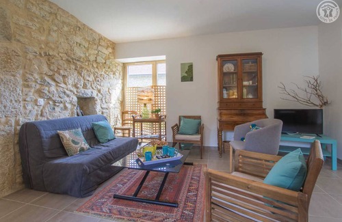 Saint-Jean-de-Chevelu House | 177 m² Gîte ∙ 6 bedrooms ∙ 15 guests