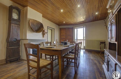 Bohas-Meyriat-Rignat House | 178 m² Gîte ∙ 3 bedrooms ∙ 6 guests