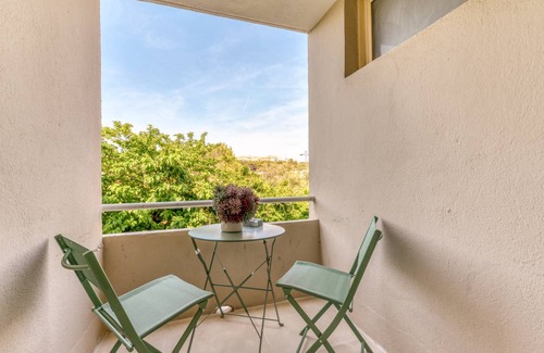 Saint-Pierre-la-Mer Apartment | 18 m² Apartment ∙ 2 guests