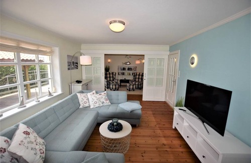 Hohwacht Apartment | 180 m² Apartment ∙ 5 bedrooms ∙ 8 guests