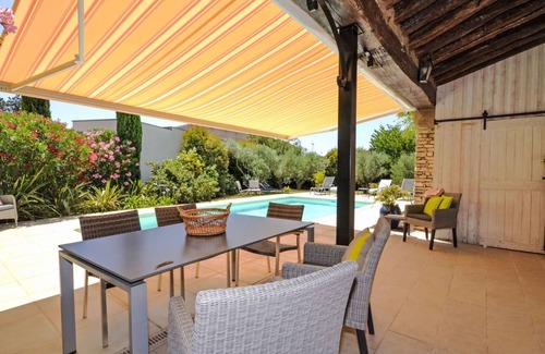 Morieres-les-Avignon Villa | 180 m² Villa ∙ 3 bedrooms ∙ 6 guests