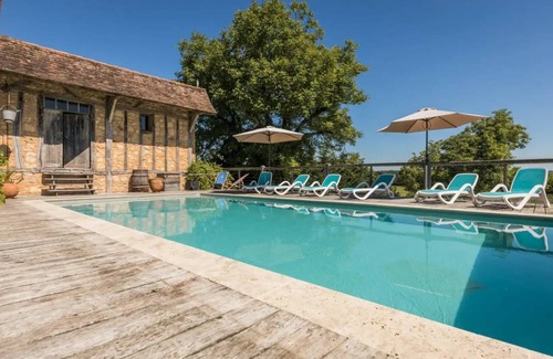 Saint-Amand-de-Coly House | 180 m² House ∙ 5 bedrooms ∙ 11 guests