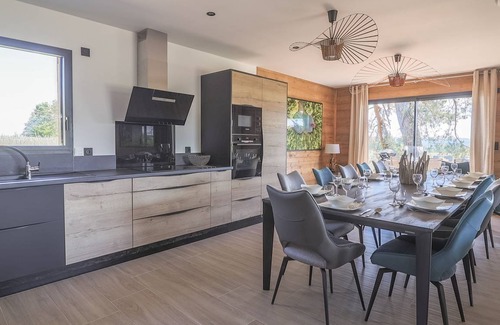 Le Chambon-sur-Lignon Cottage | 190 m² Cabin ∙ 6 bedrooms ∙ 12 guests