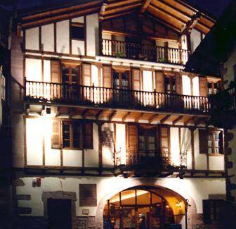 Elizondo Bed & Breakfast | 20 m² Bed and breakfast ∙ 3 guests