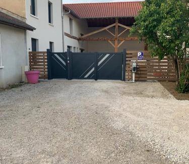 Priay Bed & Breakfast | 20 m² Bed and breakfast ∙ 2 guests