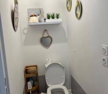 Decines-Charpieu Bed & Breakfast | 20 m² Bed and breakfast ∙ 1 bedroom ∙ 2 guests
