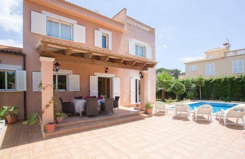 Puig de Ros Apartment | 200 m² Apartment ∙ 3 bedrooms ∙ 6 guests