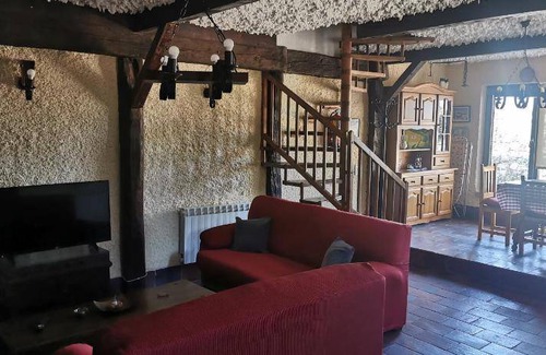 Avila House | 200 m² House ∙ 3 bedrooms ∙ 8 guests