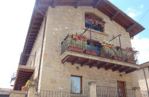 Mendigorria House | 200 m² House ∙ 4 bedrooms ∙ 12 guests
