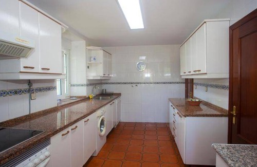 Villabajo House | 200 m² House ∙ 3 bedrooms ∙ 6 guests