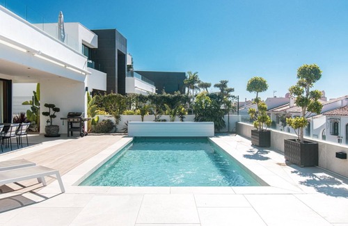 Chimenea Villa | 200 m² Villa ∙ 3 bedrooms ∙ 6 guests