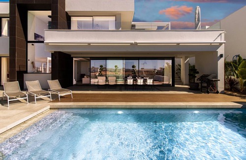 Chimenea Villa | 200 m² Villa ∙ 3 bedrooms ∙ 6 guests