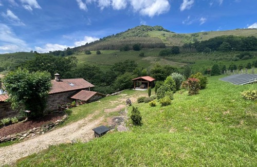 Elgorriaga House | 220 m² House ∙ 5 bedrooms ∙ 12 guests