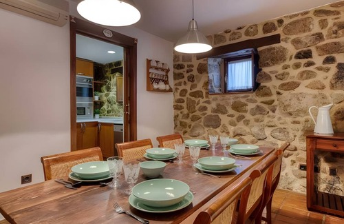 Piedralaves House | 232 m² House ∙ 5 bedrooms ∙ 12 guests