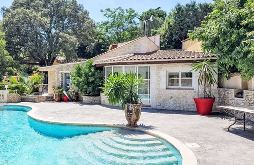 Les 3 Ponts Villa | 250 m² Villa ∙ 1 bedroom ∙ 12 guests