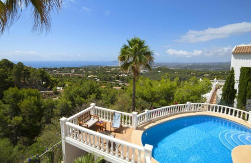Altea la Vella Villa | 250 m² Villa ∙ 4 bedrooms ∙ 8 guests