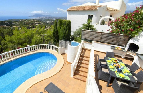 Altea la Vella Villa | 250 m² Villa ∙ 4 bedrooms ∙ 8 guests