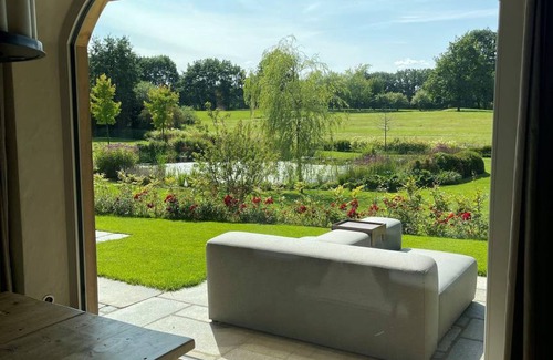 Oeverdiek House | 260 m² House ∙ 4 bedrooms ∙ 8 guests