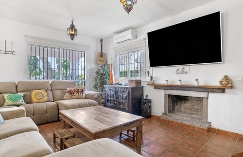 Zahora House | 280 m² House ∙ 6 bedrooms ∙ 16 guests