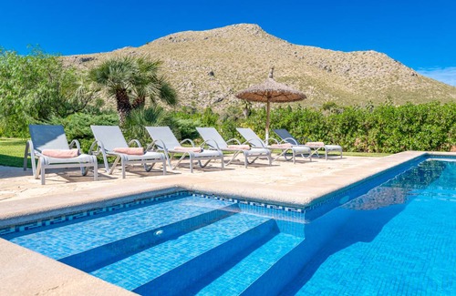 Les Palmeres House | 281 m² House ∙ 3 bedrooms ∙ 6 guests