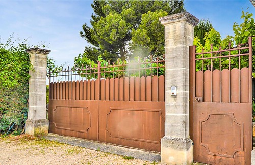 Maillane House | 3 bedroom accommodation in Maillane
