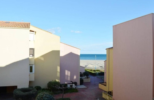 Saint-Pierre-la-Mer Apartment | 30 m² Apartment ∙ 1 bedroom ∙ 6 guests