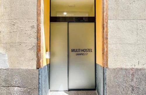 Embajadores Hostel | 30 m² Hostel ∙ 1 guest