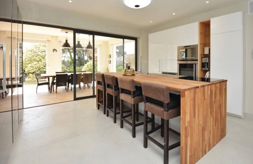 Aubais House | 300 m² House ∙ 6 bedrooms ∙ 11 guests