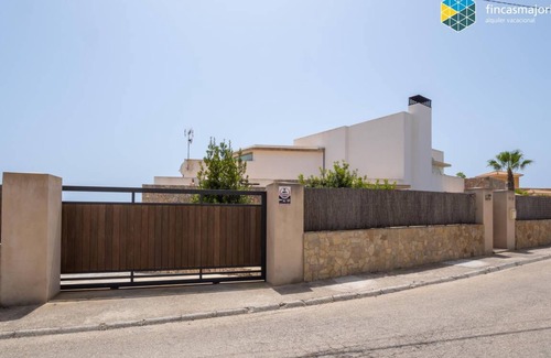 Cala Pi Villa | 300 m² Villa ∙ 4 bedrooms ∙ 8 guests