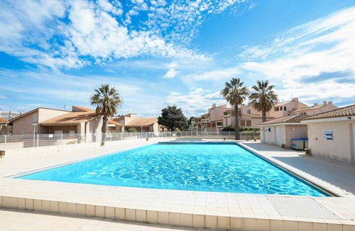 Saint-Cyprien Plage Apartment | 35 m² Apartment ∙ 1 bedroom ∙ 4 guests