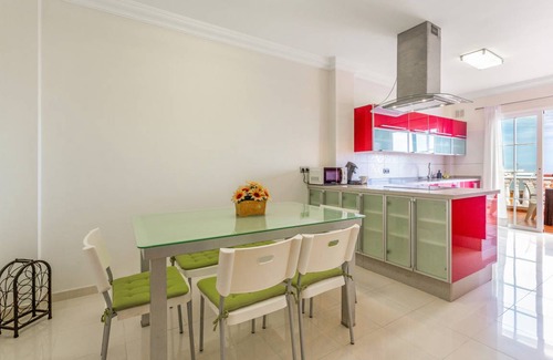 La Orotava House | 350 m² House ∙ 5 bedrooms ∙ 10 guests