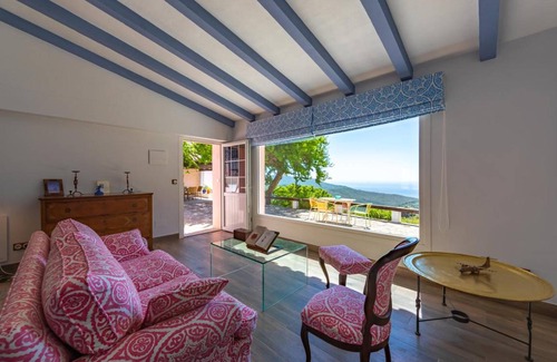 Cabrita House | 352 m² House ∙ 6 bedrooms ∙ 12 guests