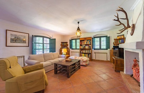Cabrita House | 352 m² House ∙ 6 bedrooms ∙ 12 guests