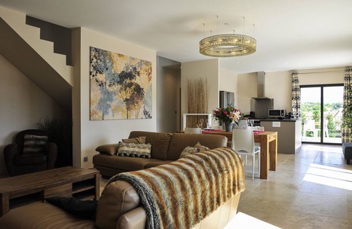 Vaison-la-Romaine House | 4-star house - Mont Ventoux view - heated swimming pool - boules pitch