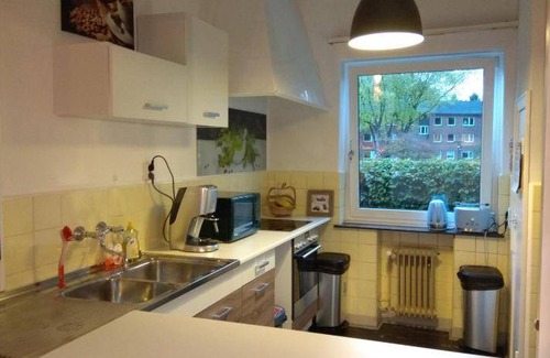 Schnelsen Hostel | 40 m² Hostel ∙ 5 guests