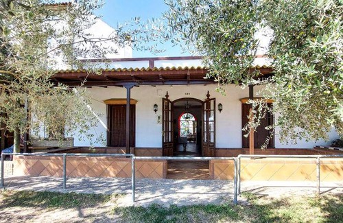 El Rocio House | 400 m² House ∙ 5 bedrooms ∙ 14 guests