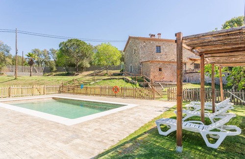 Massanes House | 400 m² House ∙ 6 bedrooms ∙ 15 guests
