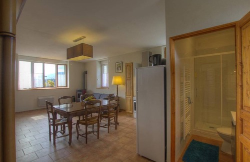 Mijoux House | 47 m² Gîte ∙ 1 bedroom ∙ 4 guests