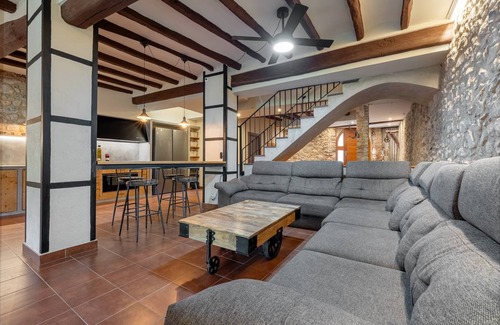 Alforja House | 499 m² House ∙ 5 bedrooms ∙ 15 guests